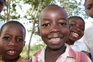 Kikole school kids at soundfair